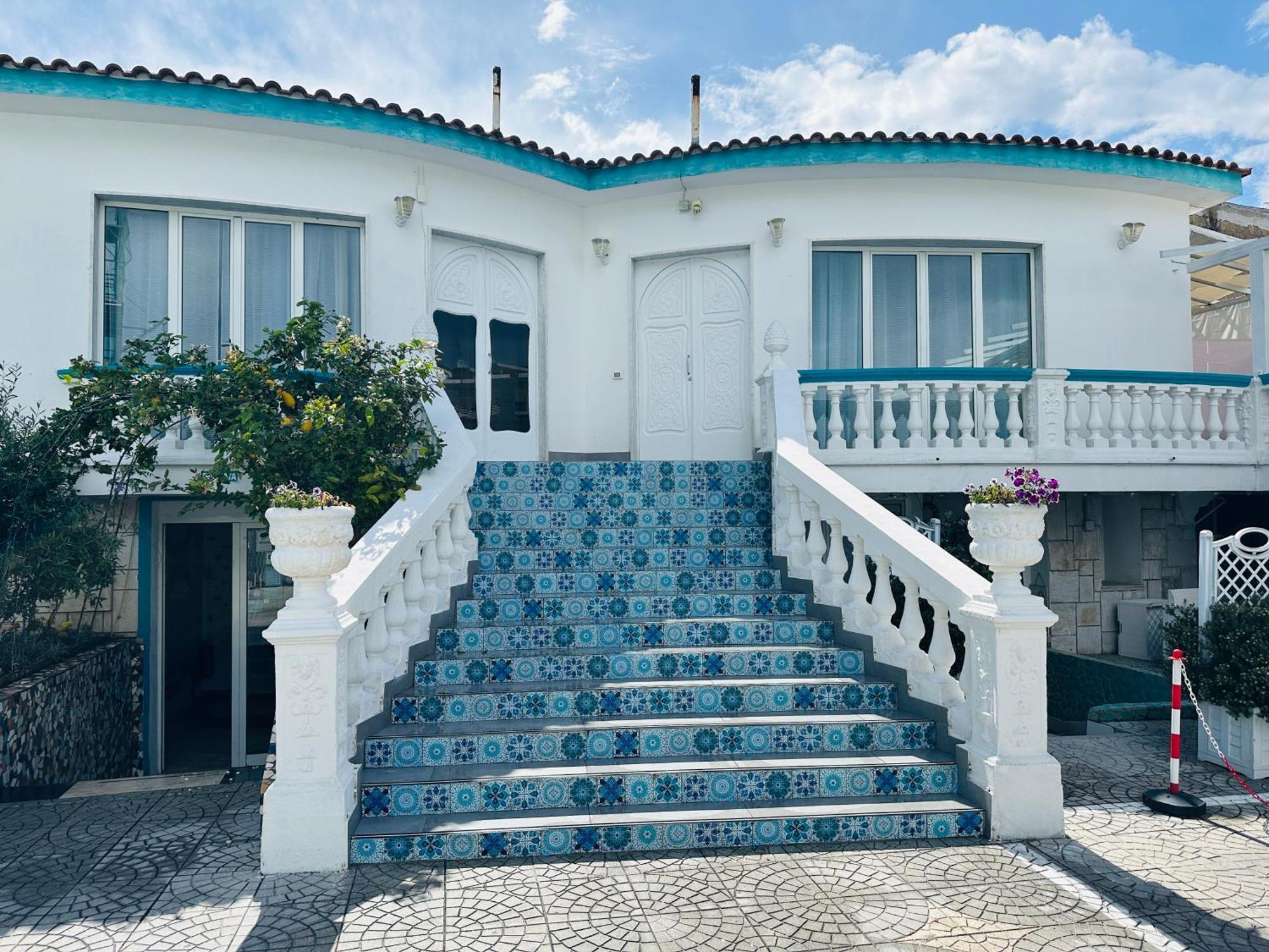 Residence R&B Tyrrhenum Monte di Procida Exteriör bild