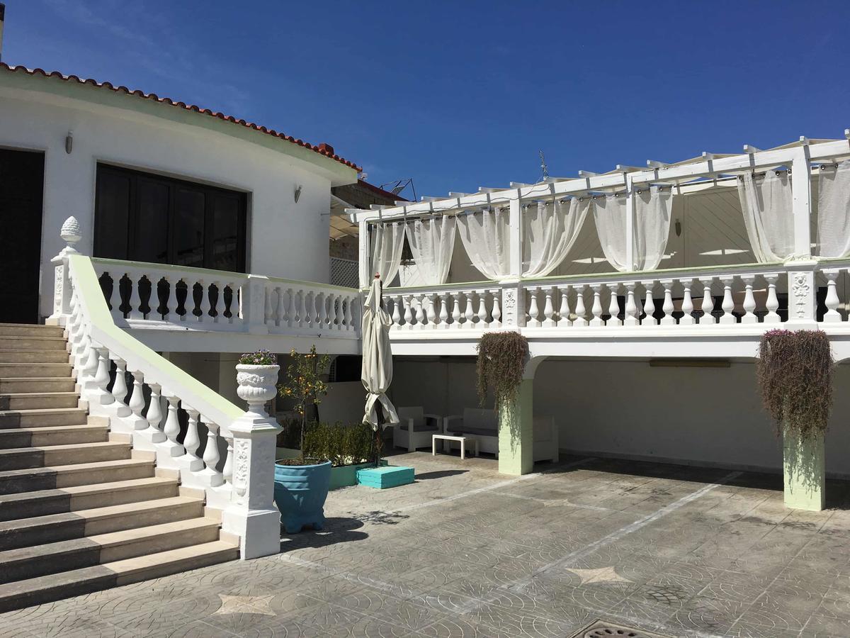 Residence R&B Tyrrhenum Monte di Procida Exteriör bild
