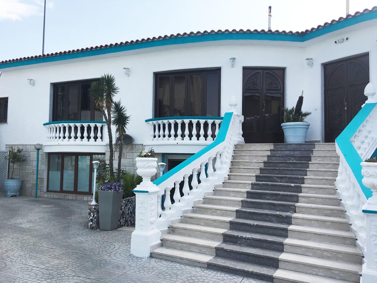 Residence R&B Tyrrhenum Monte di Procida Exteriör bild